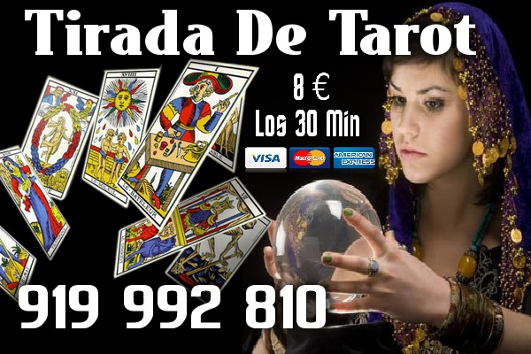 depositphotos_3662398-stock-photo-tarot-cards-and-crystal-ball
